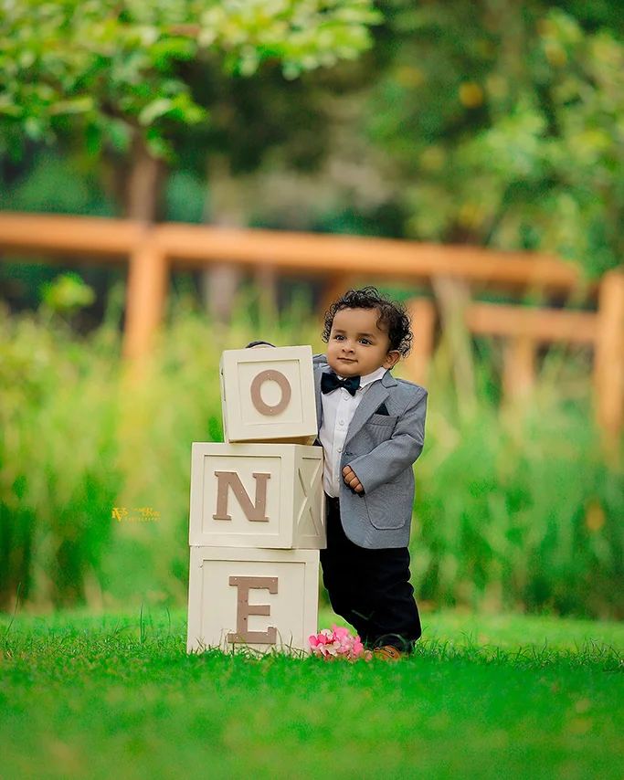 Best professional babies & kids photographer in pune kids photography