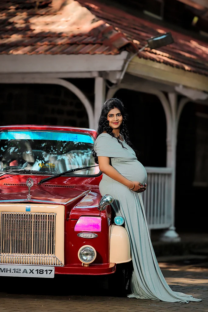maternity photography in empress garden maternity photography/maternity photoshoot _pune/pregnancy photoshoot