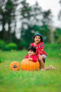 sibling photoshoot / siblings portrait
