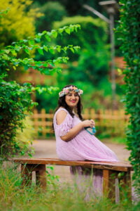 outdoor Maternity photoshoot in Pune | maternity Portfolio