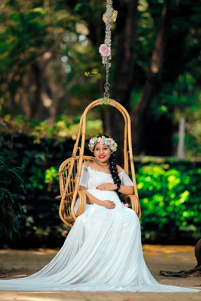 maternity photography in empress garden maternity photography/maternity photographer