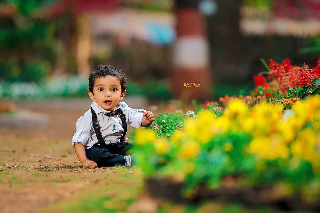 Best professional babies & kids photographer in pune Baby Photoshoot In Pune | Pre-Birthday Photography