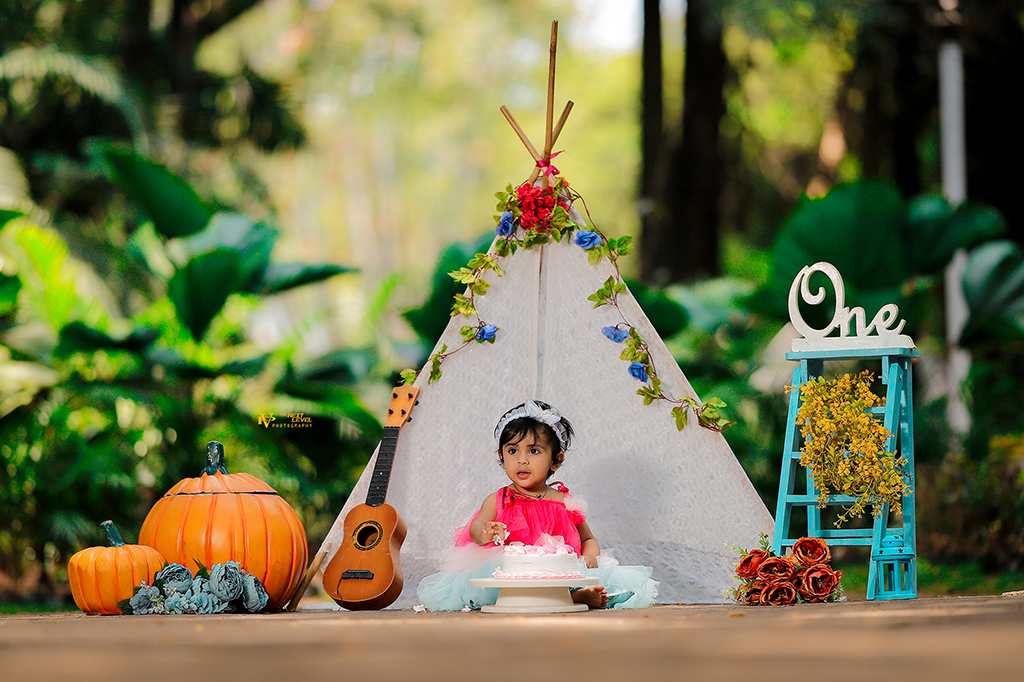 Why hire a baby photographer? - Deep Achtani photography