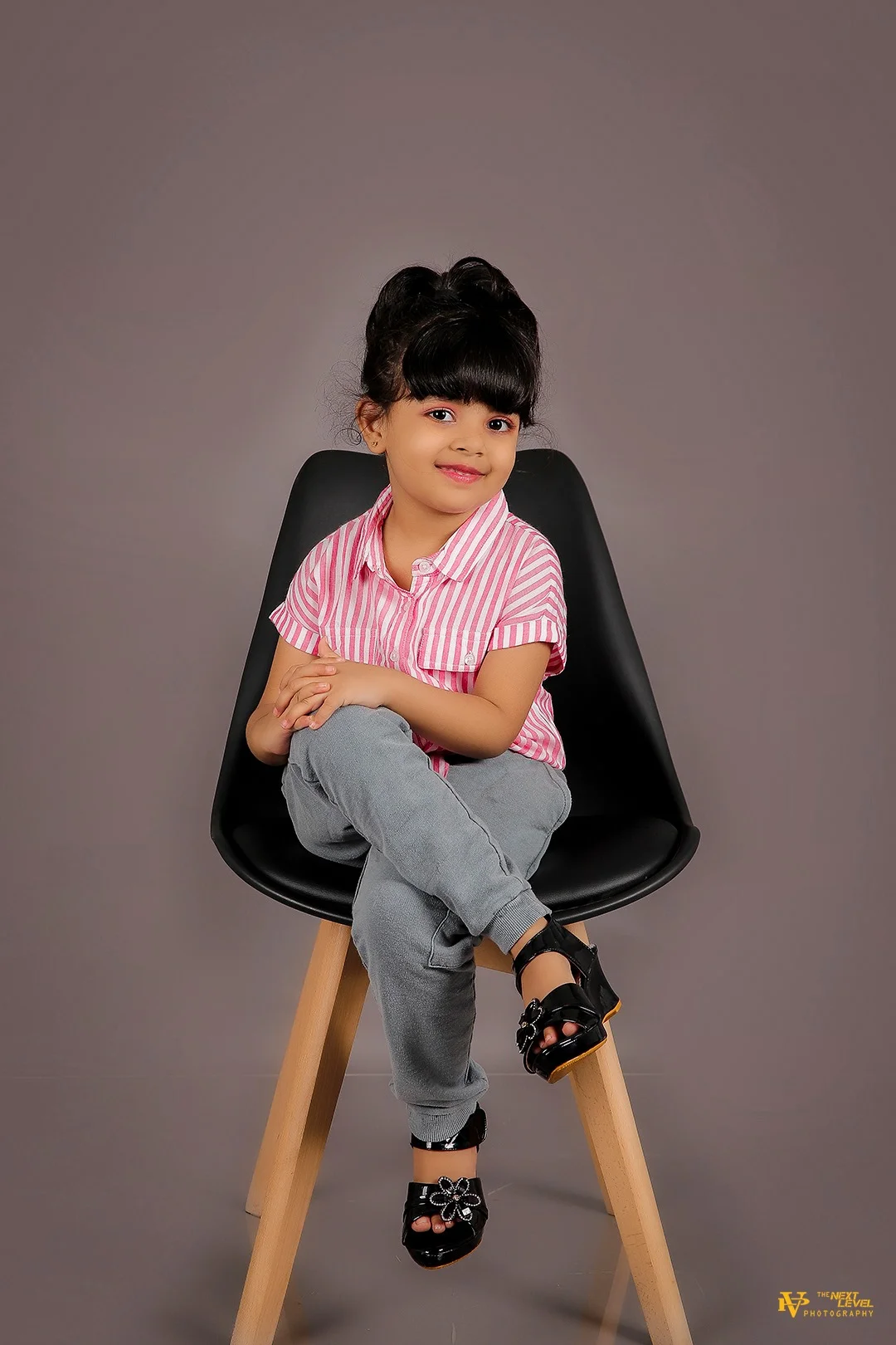 kids portfolio | indoor photoshoot kids portfolio indoor photoshoot