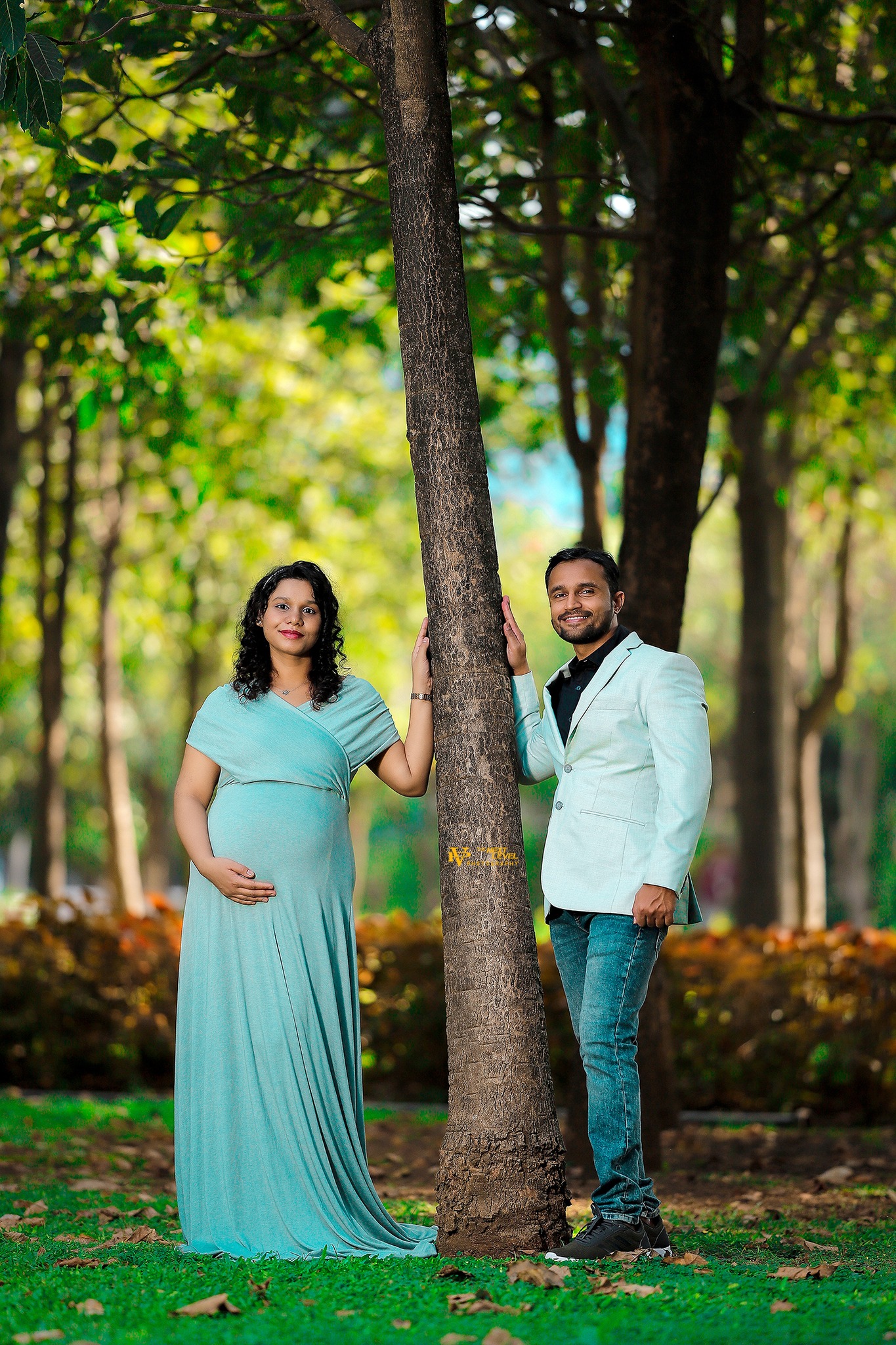 Indian Maternity Pregnancy Photoshoot Stunningly Beautiful - LJO Photography