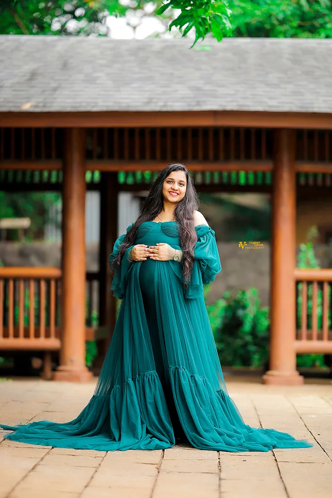 Outdoor Maternity Photography